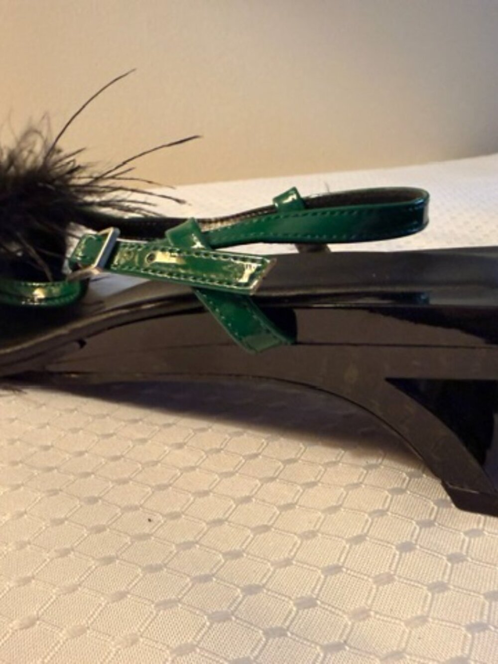 Jeffrey Campbell Green Patent Feather Geometric Heel Sandals Size Approx. 8 - Picture 3 of 12